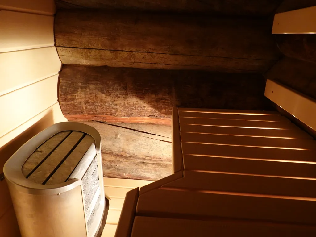 Уютный деревянный эко-дом