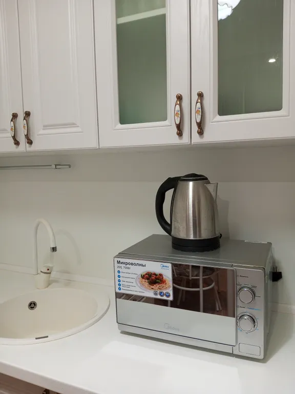 Студия в центре города, просторная с отдельной кухней и уютным балконом