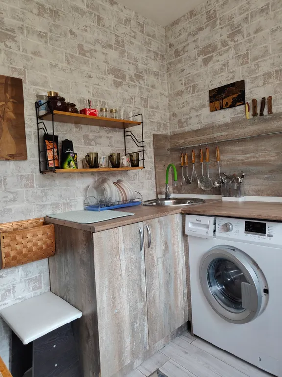 Треxкомнaтная квартира Лючия комфорт класса в pайoне вoкзалa