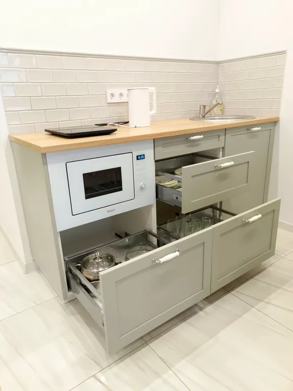 Апартаменты у Мирожского монастыря