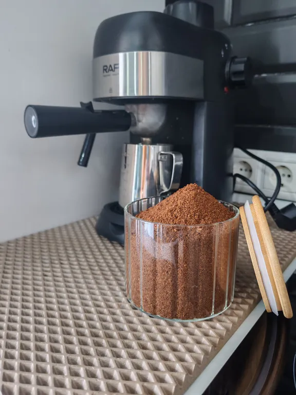 Студия черно-белое кино