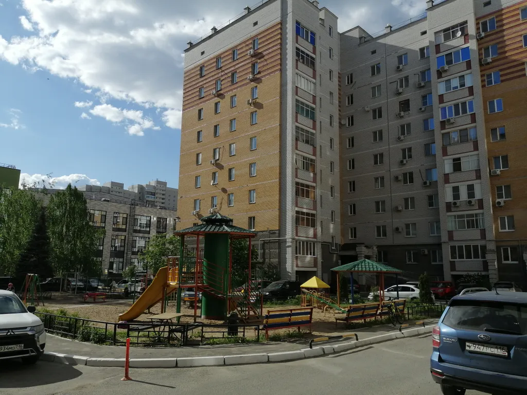 Квартира рядом с главной Елкой с панорамным видом на Кремль и Ривьеру