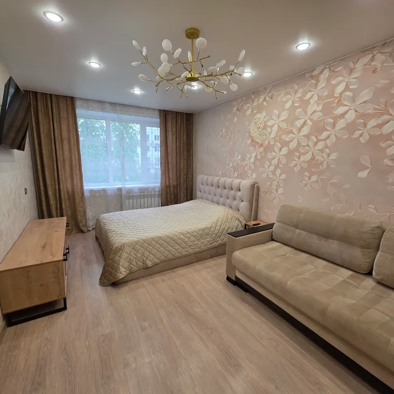 Современная 1-комнатная квартира, недалеко от центра