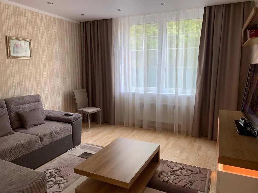 Квартира 2-комнатная Квартира — Светлогорск