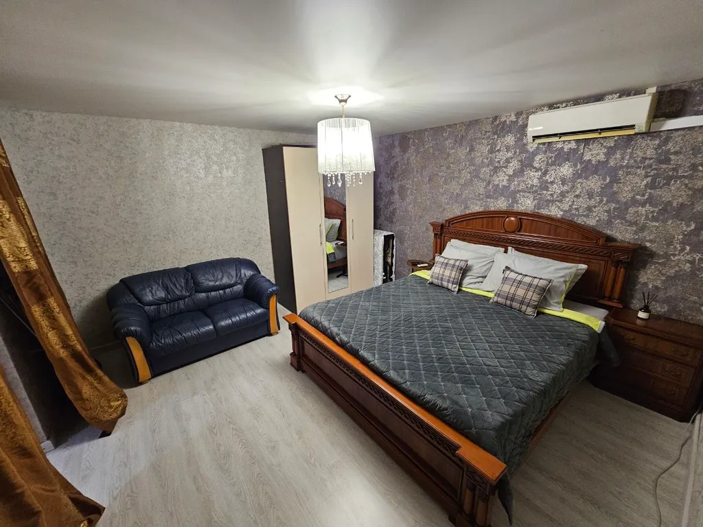 Коттедж Дом с террасой и отдельным входом — Мамайский Перевал