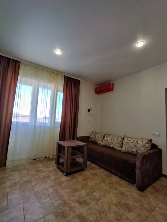 Этаж в доме с отдельной территорией