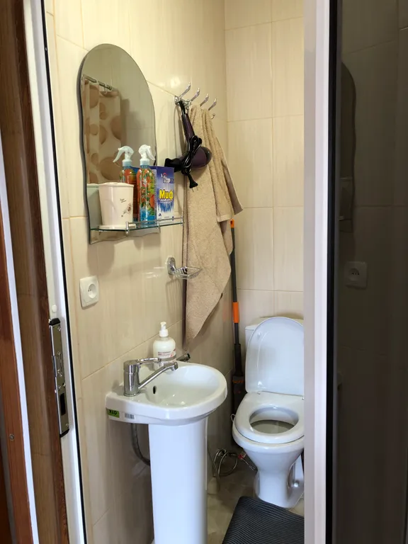 Уютный домик рядом с набережной ,имеется прямая маршрутка до фонтана.