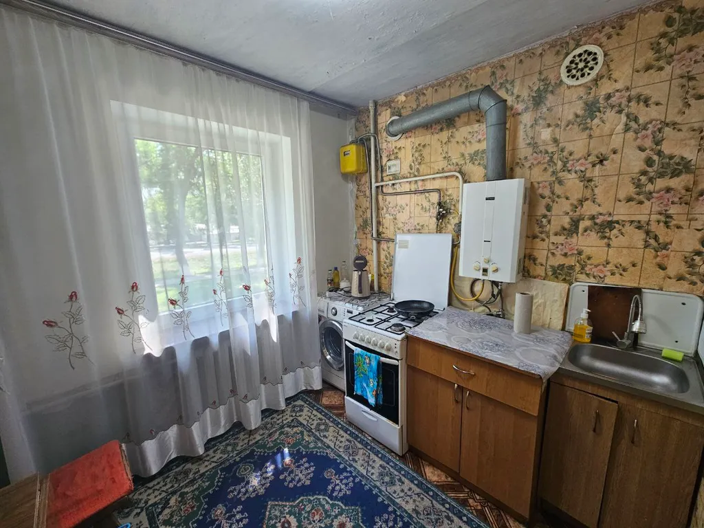 2-комн квартира с водой в Шахтёрске — аренда посуточно в Макеевка