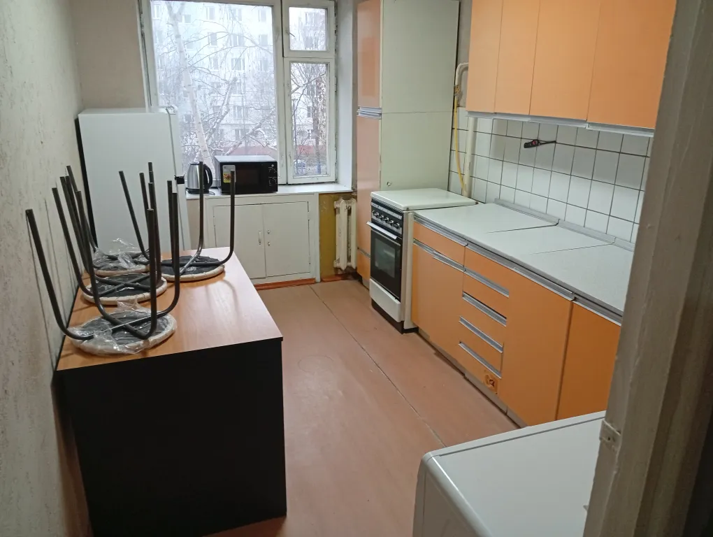 Трёхкомнатная квартира рядом со станцией — аренда посуточно в Железнодорожный