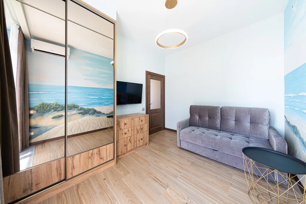 Квартира в центре с видом на море