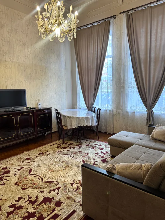 Квартира в парке в историческом здании Дача Манташева — аренда посуточно в Кисловодск