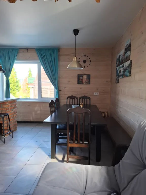 Уютный дом с видом на горы