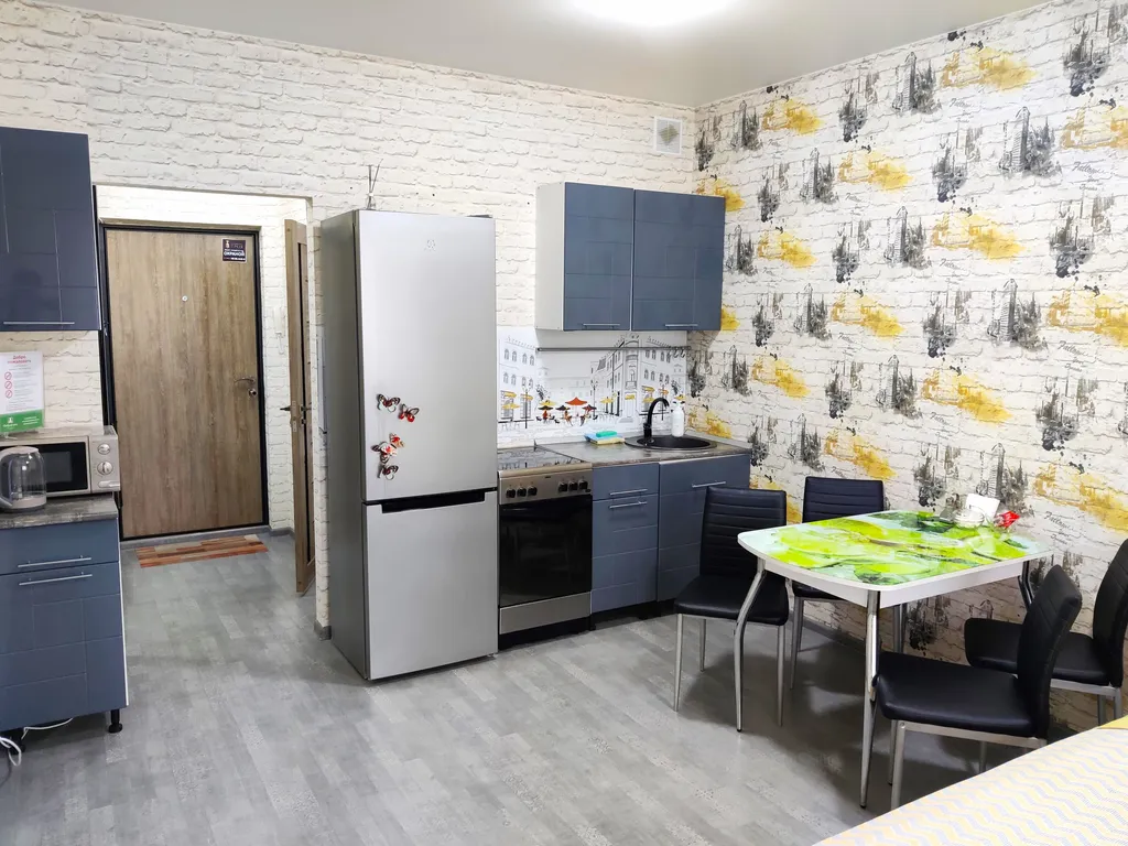 Уютная квартира-студия рядом с ТРЦ Аура