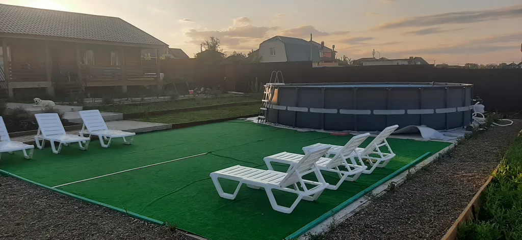 Семейный срубовой таунхаус возле леса с озёрами