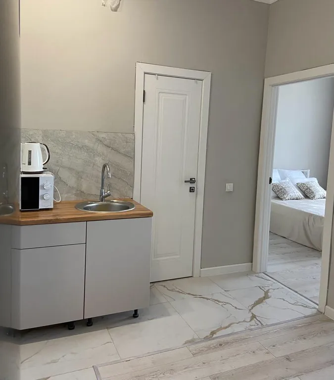 Уютная евродвушка с прекрасным видом из окна