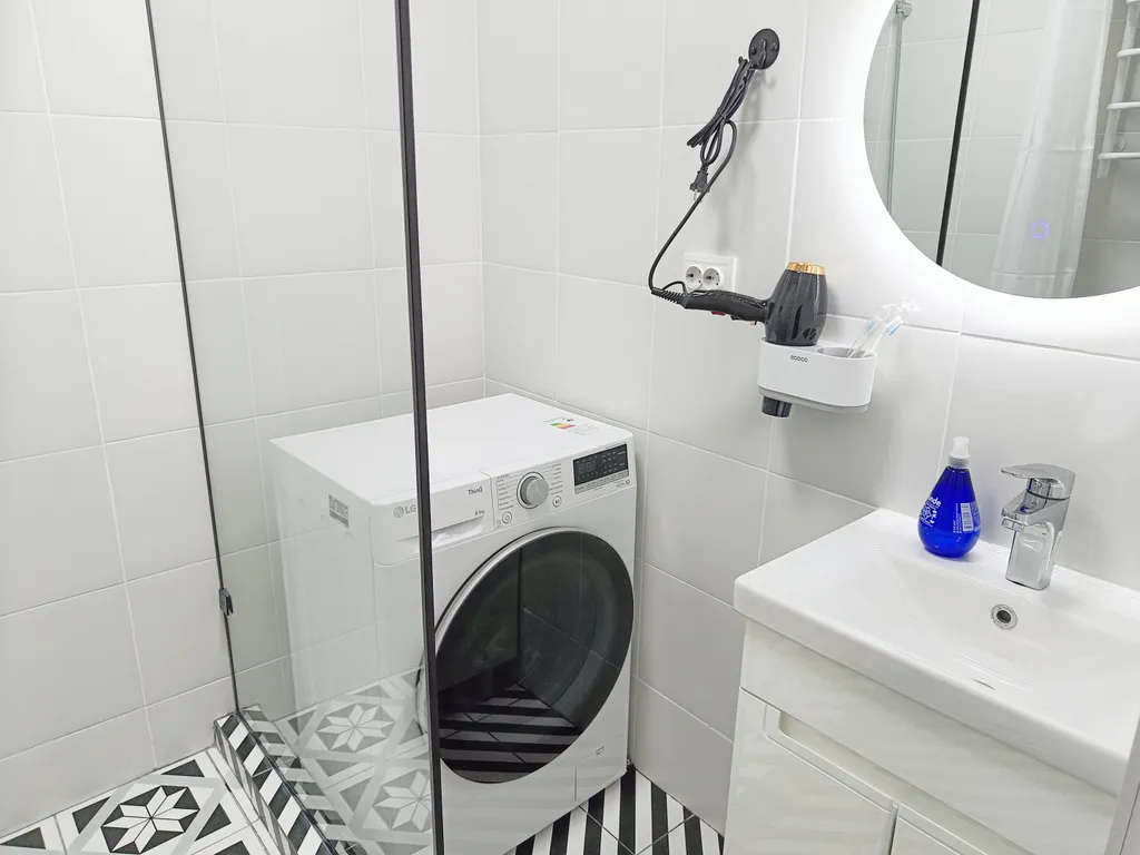 Студия с видом на горы в самом центре