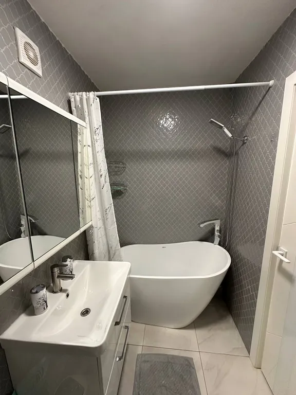 Уютная двухкомнатная квартира рядом с Гагаринским парком