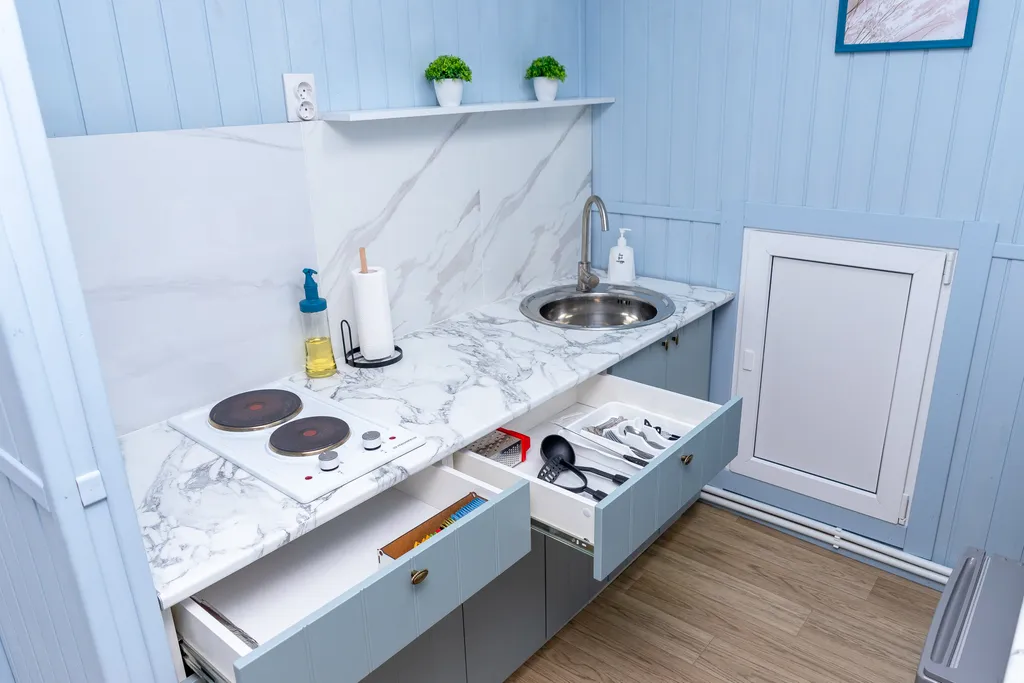 Новая комната в тихом районе