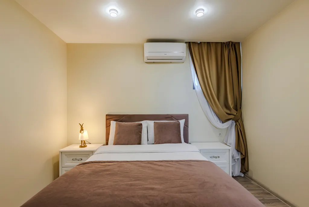 Двухэтажный апартамент с круглогодичным бассейном и залом