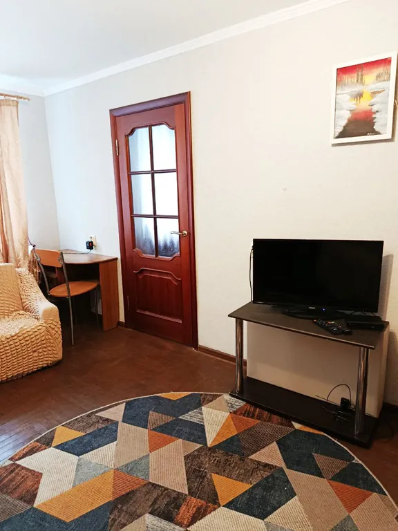 Двушка рядом с ж/д станцией