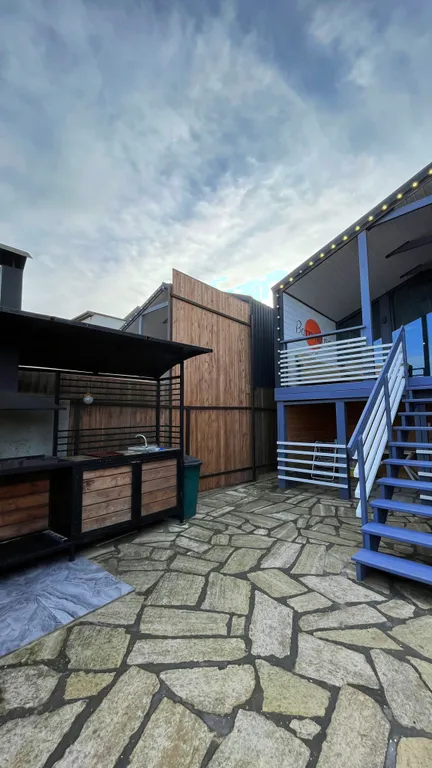 Котедж у моря