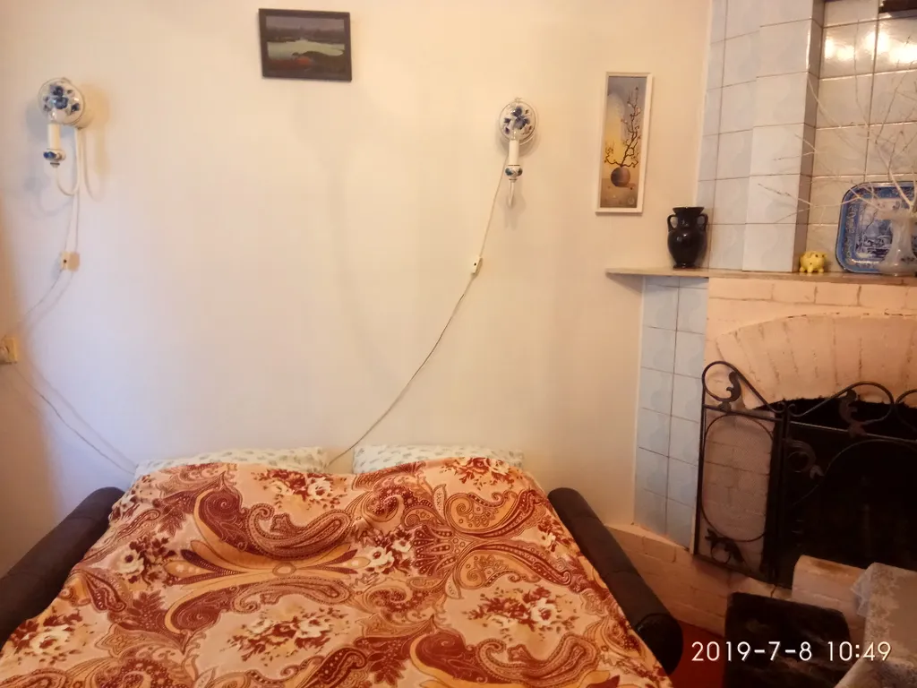 Комната с камином