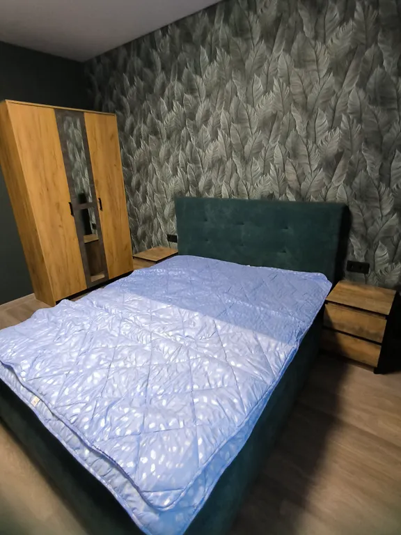 Современный коттедж в пригороде с баней и горячим чаном