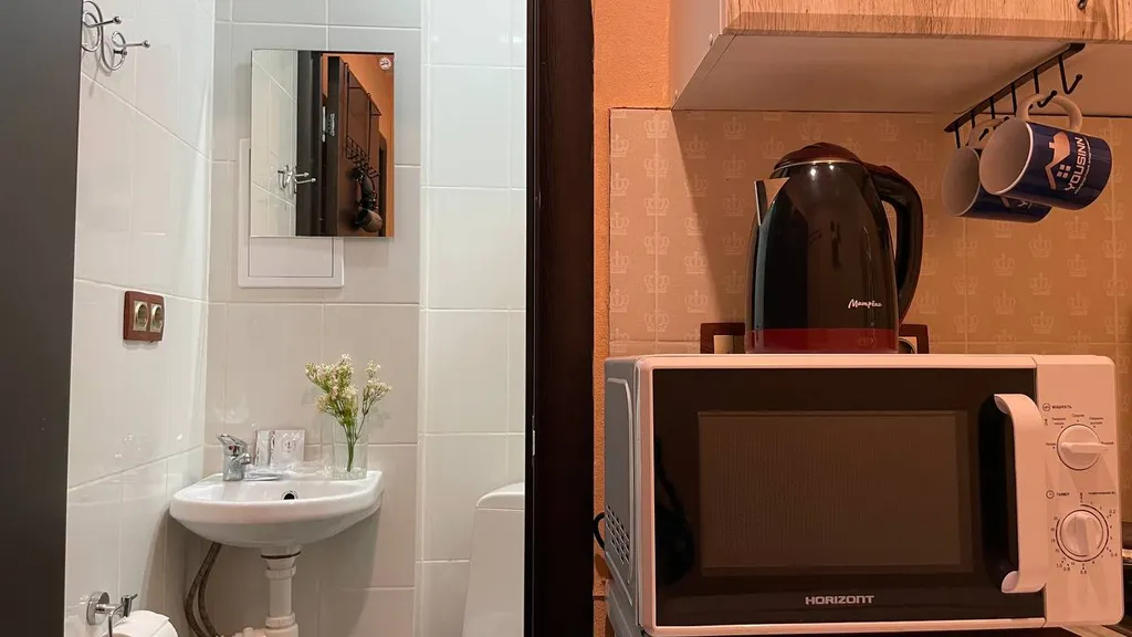 Welcome Apartment 1, Уютные апартаменты у метро, тихий центр