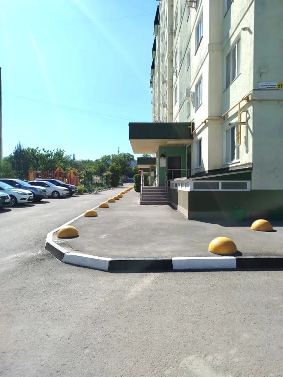 Замечательная квартира в районе 7 горбольницы с видом на горы