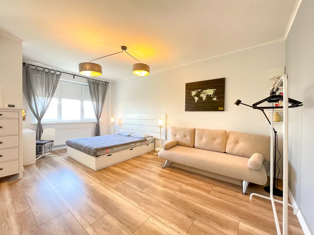 Уютная студия в скандинавской тематике