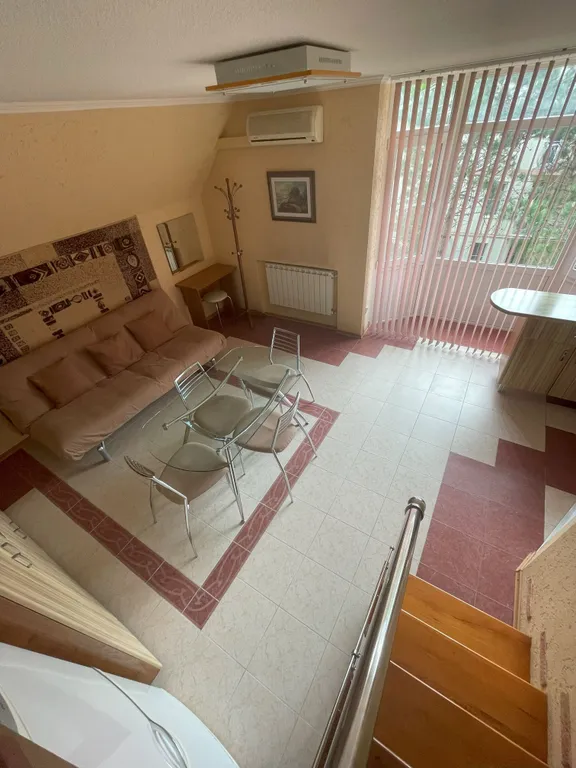 Апартаменты двухуровневые с балконом - 5 мест