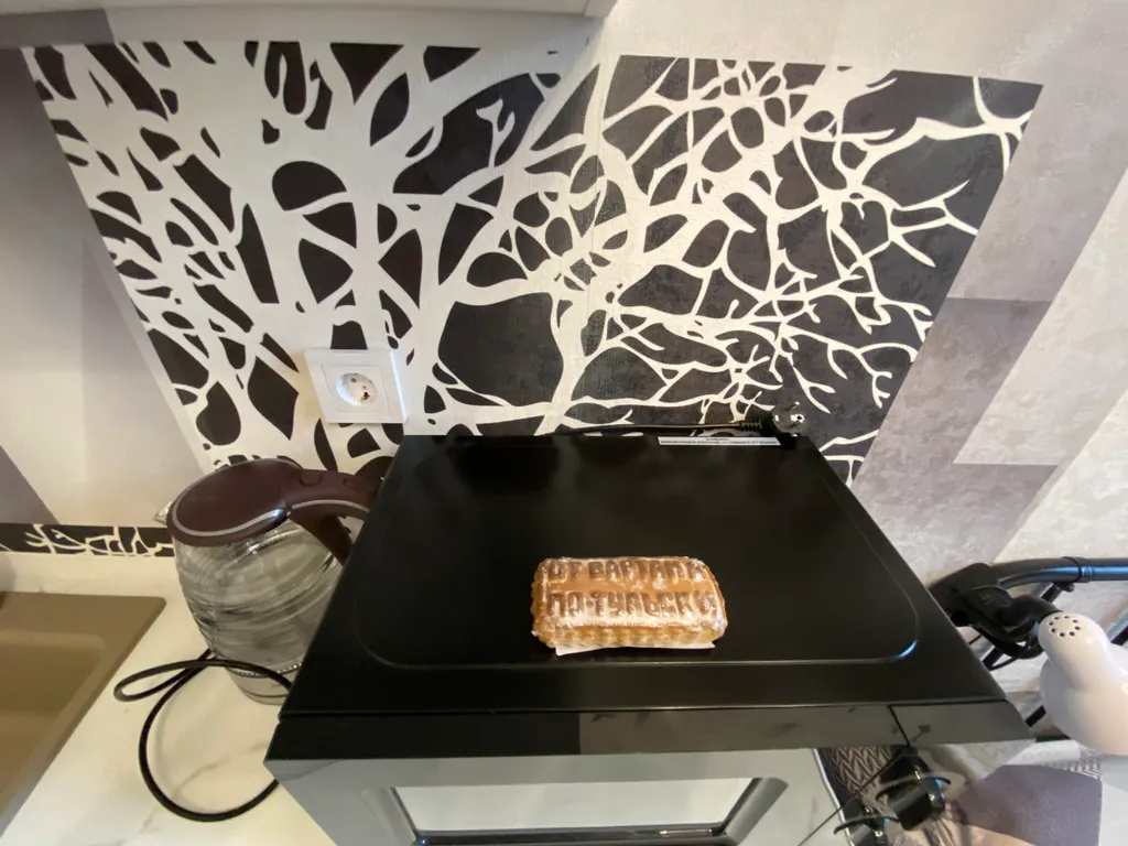 Студия возле музея оружия Шлем