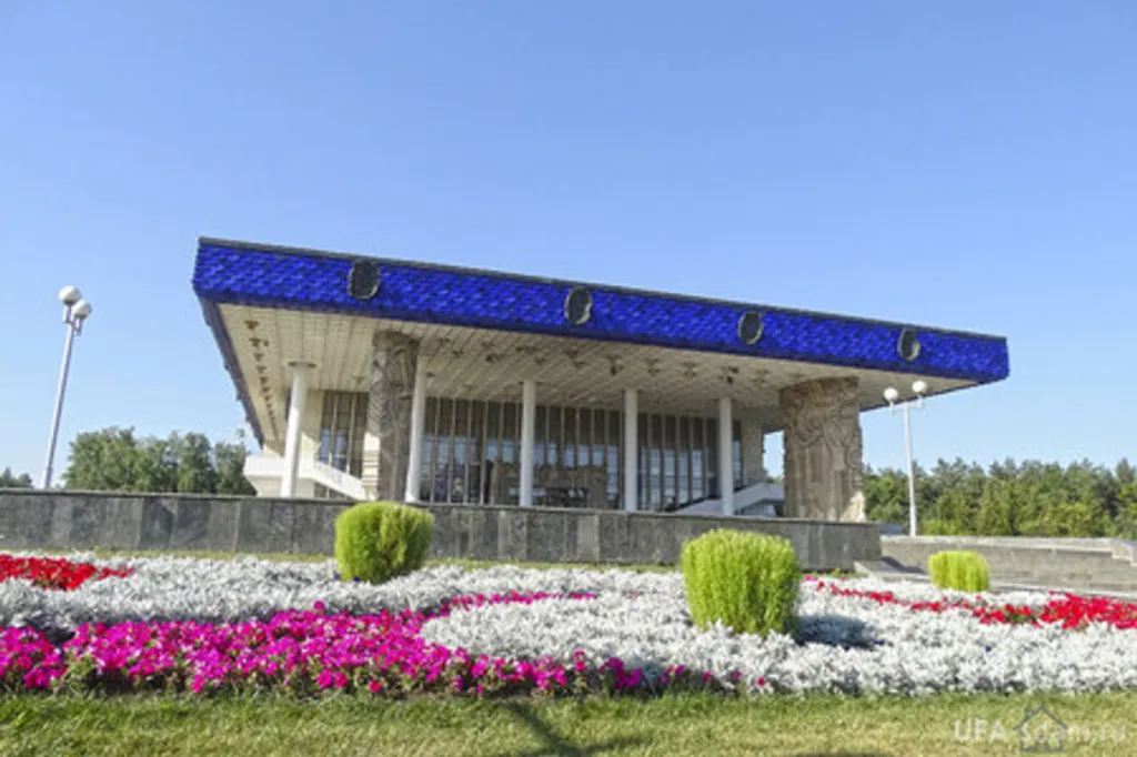 Квартира Квартира на главной площади города рядом с парком — Уфа