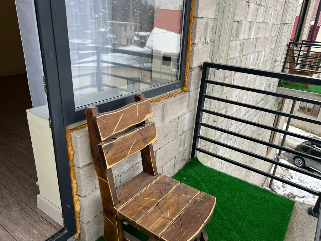 Номер в 3 минутах до поляны Азау