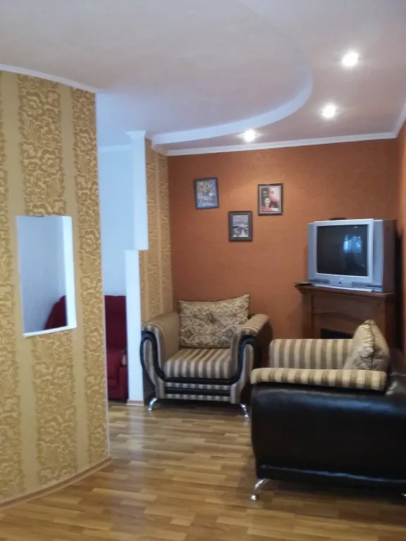 Уютная квартира в центре для летнего отдыха — аренда посуточно в Ейск