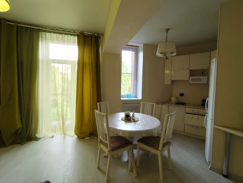 Студия Olivinn около вокзала