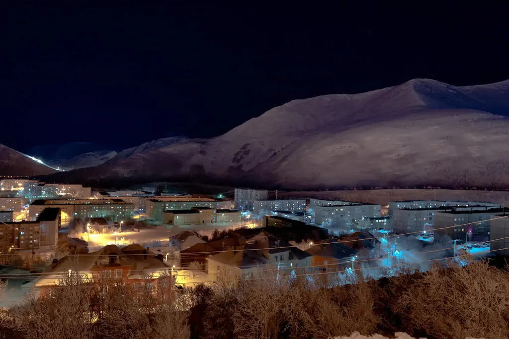 Квартира с потрясающим видом на город, горы и озеро