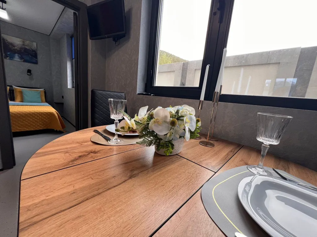 Sezam Apartments 4 Гаражная