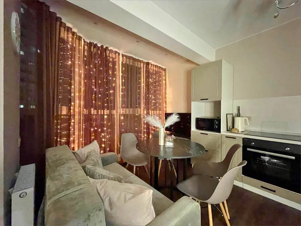 Квартира с панорамным окном в самом центре — аренда посуточно в Архангельск