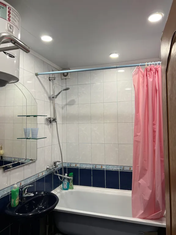 Уютная квартира в одном км от автостанции с видом на бухту