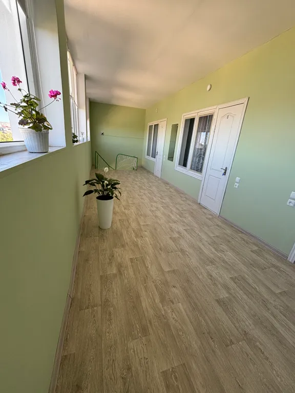 Уютный и комфортный 2х местный номер с одной двухспальной кроватью