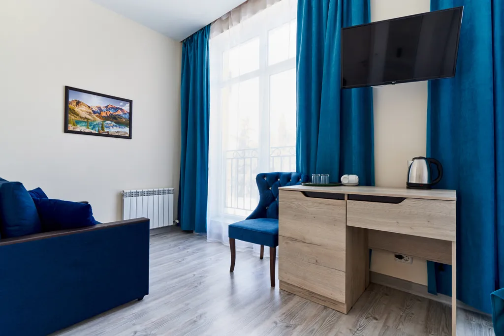 Студия с видом на горы