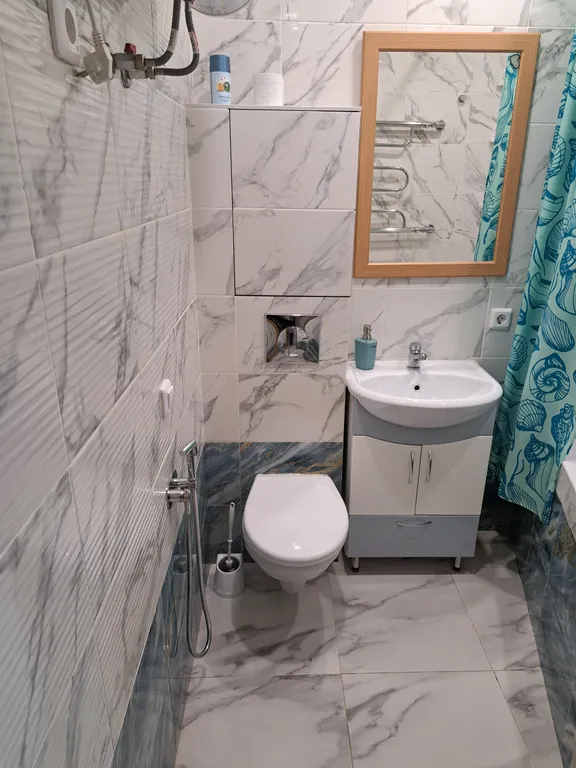 Чистая, ухоженная квартира в центре города с видом на Китай