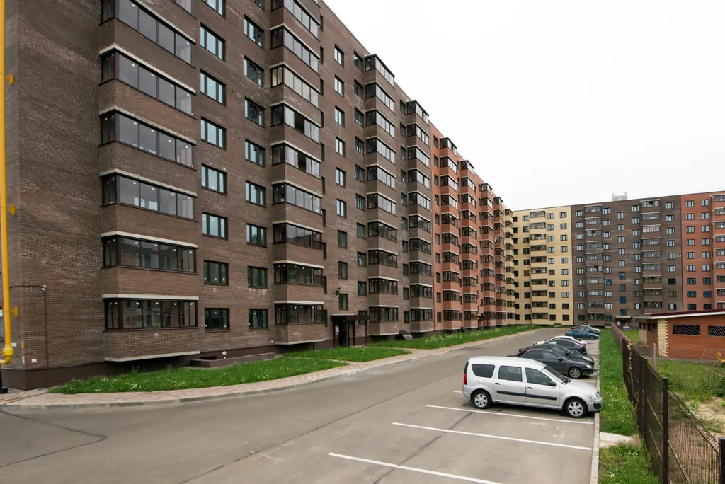 Евродвушка у Ледового дворца, стадиона Локомотив и вокзала