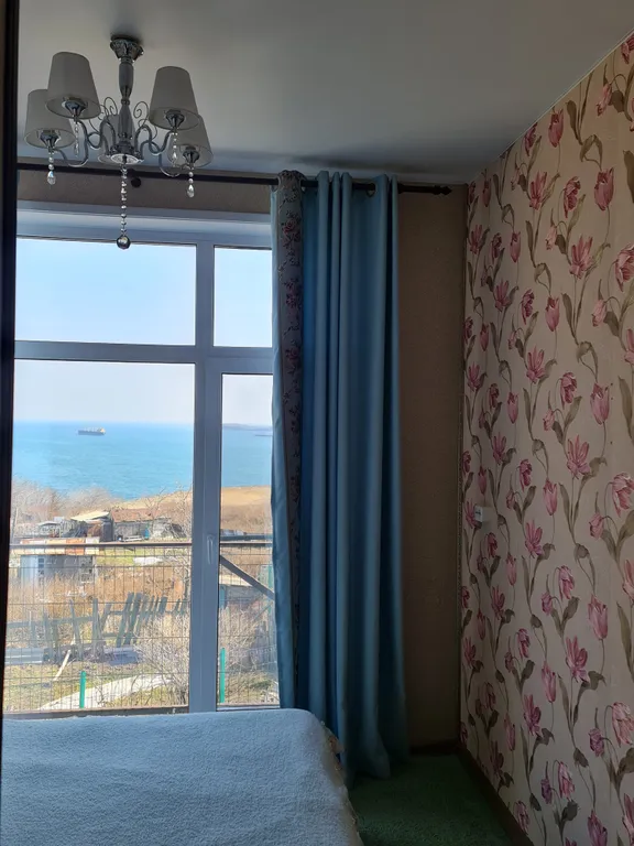 Дом Бархатная 1