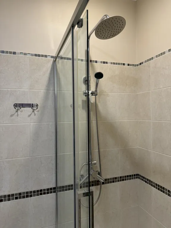 Квартира 1-комнатная квартира, 12 минут до центрального пляжа, балкон вид на горы — Геленджик