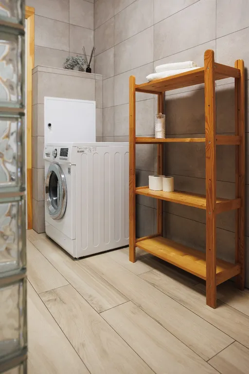 Современный уютный дом с панорамным остеклением