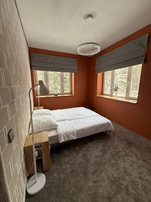 6-комнатный Дом