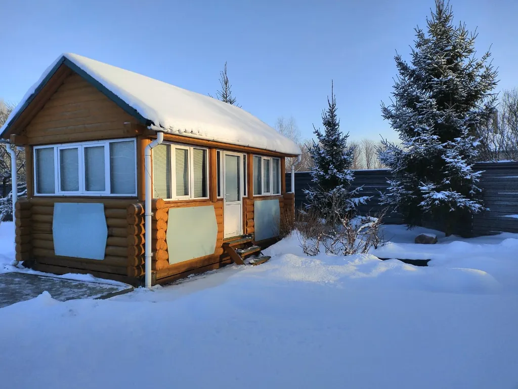 Коттедж Дом с баней и кухней — Бор