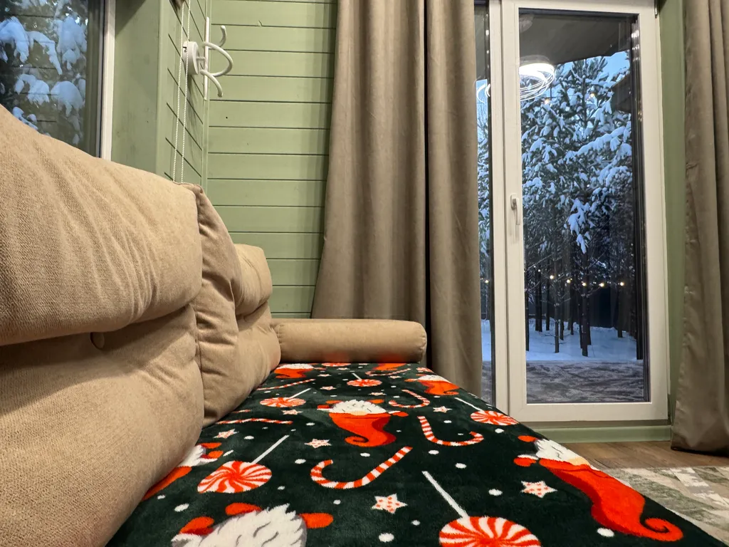 Уютный домик барн хаус в лесу с баней